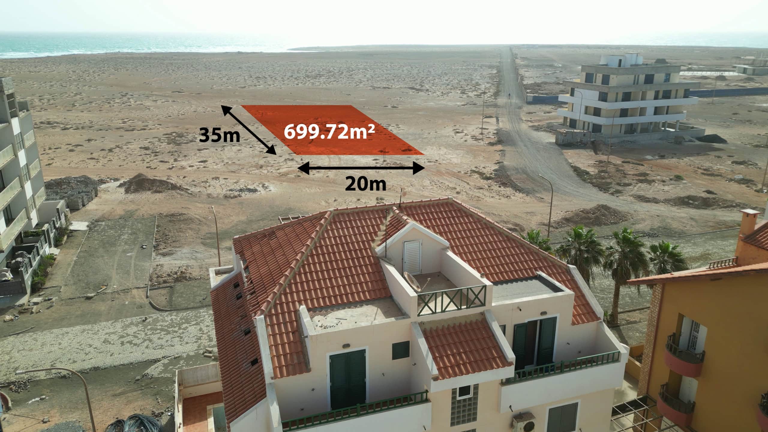 Land with pool in Santa… — 699 m² · €220 000 | CVREI