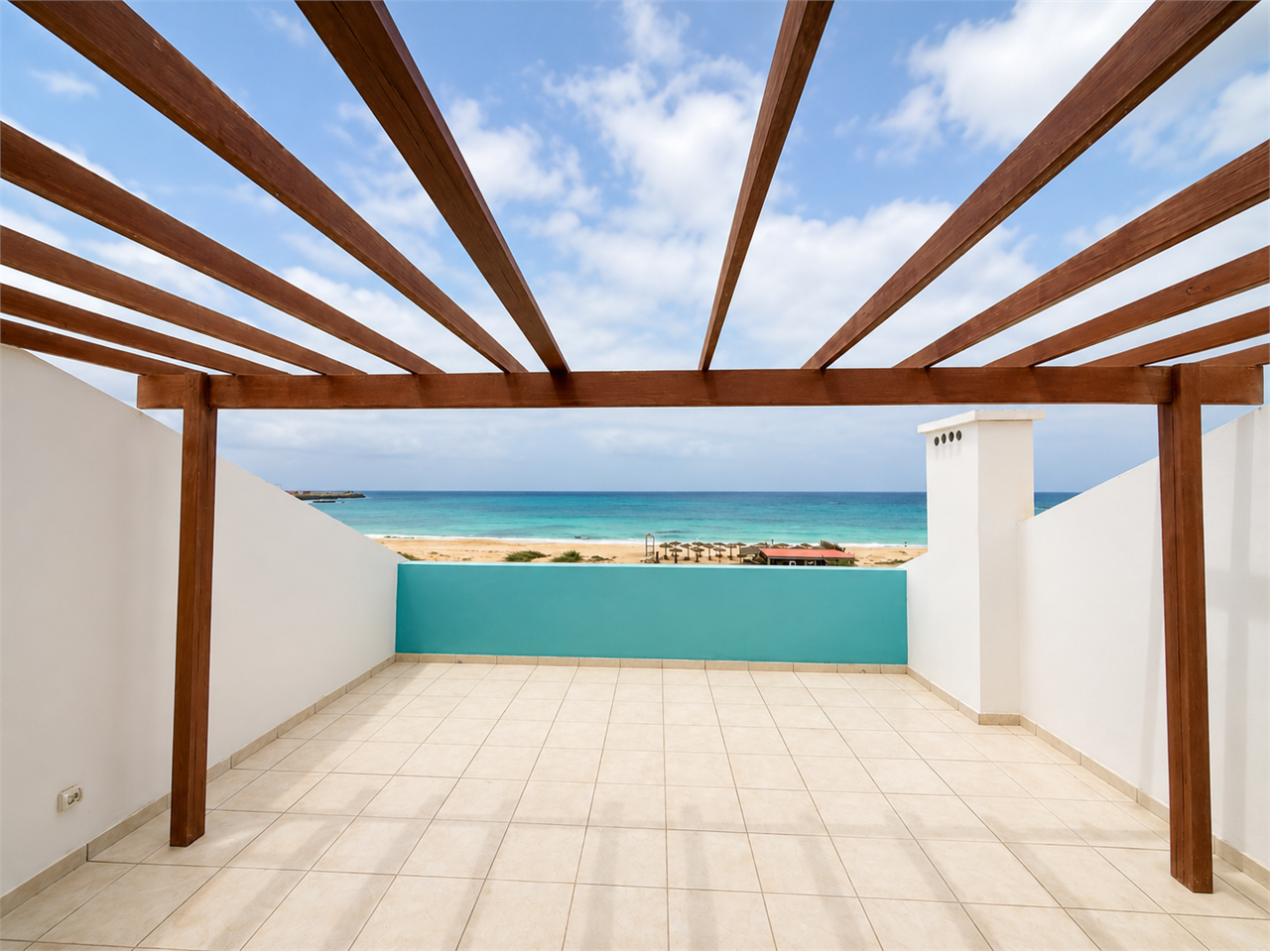 Penthouse with Panoramic… — 94 m² · €215 000 | CVREI